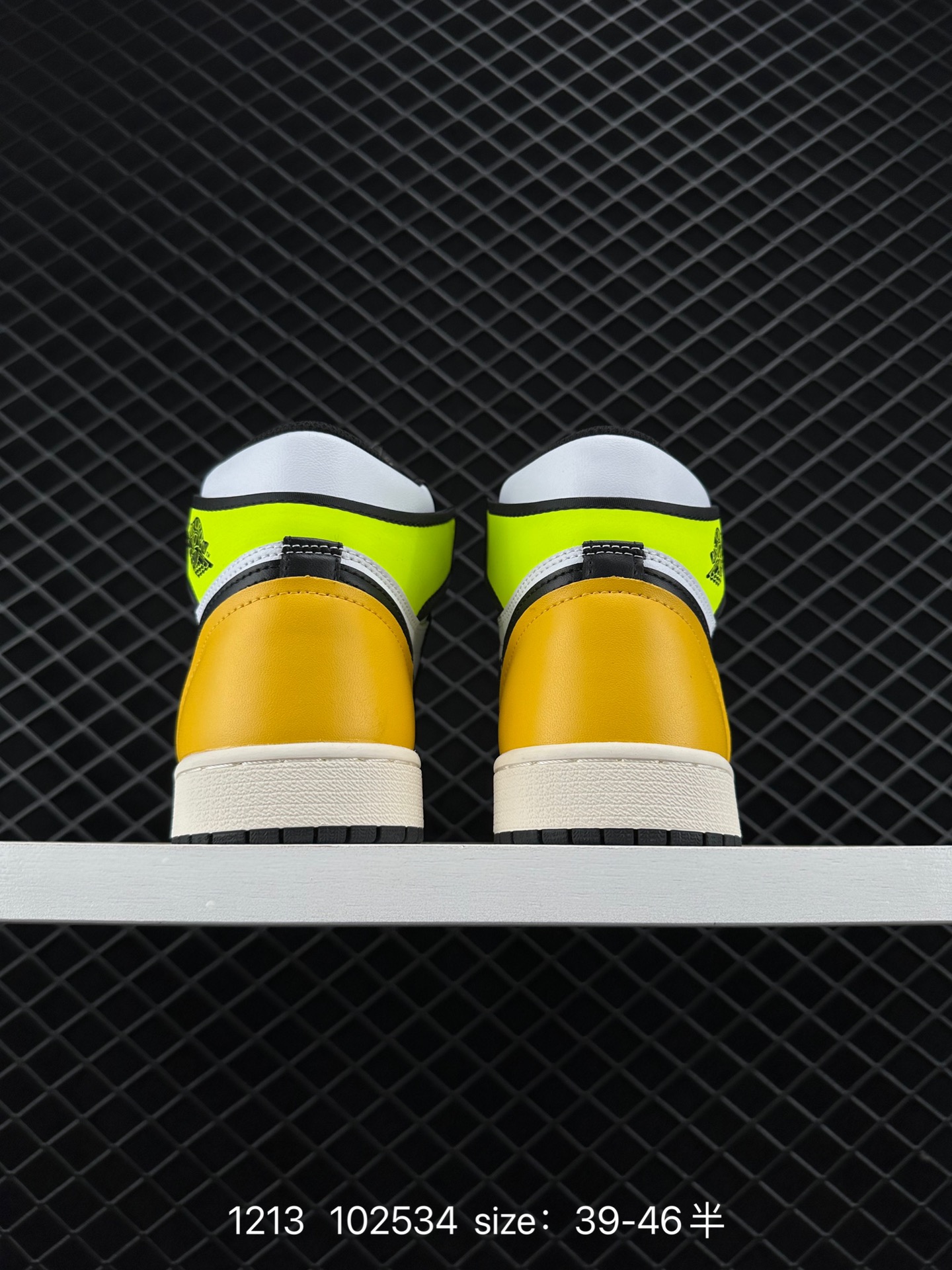 Nike Air Jordan 1 Retro High OG”Black/White“